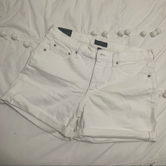 NWT Banana Republic White Denim Shorts - Picture 1 of 3